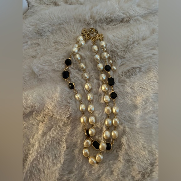 Vintage Faux pearls double layered necklace - Picture 3 of 3